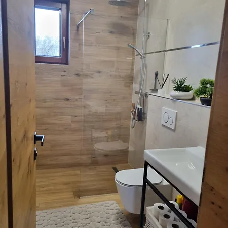 Slovensky Raj D1 *